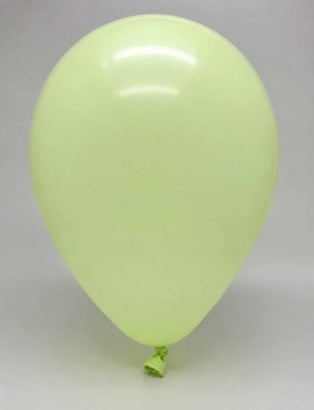 Kalisan Latex Macaron Pistachio (50 Per Bag)