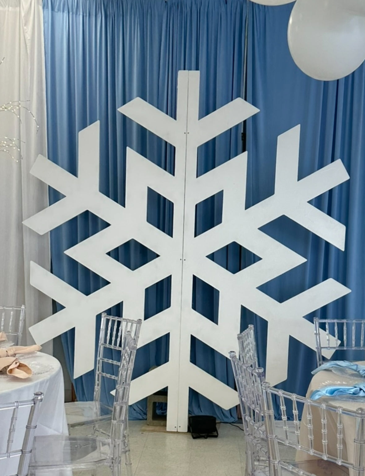 Snowflake  -Wood- 5 days TURN AROUND { PICK UP ONLY}